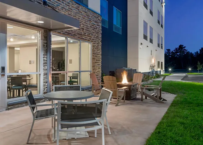 Best Western Plus Grand Rapids MN